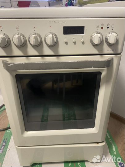 Плита электрическая Electrolux