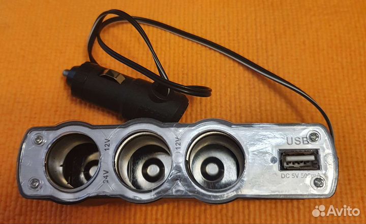 Тройник с USB портом авто