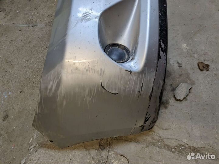 Бампер передний Nissan Tiida c11