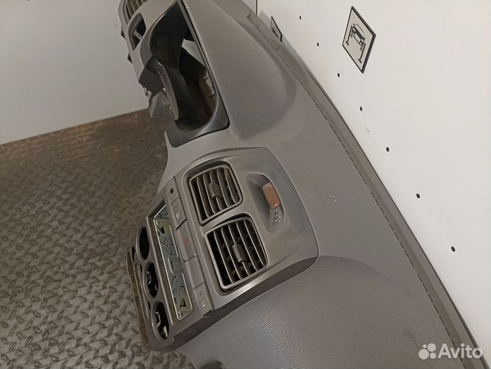 Торпедо для Hyundai Accent 2