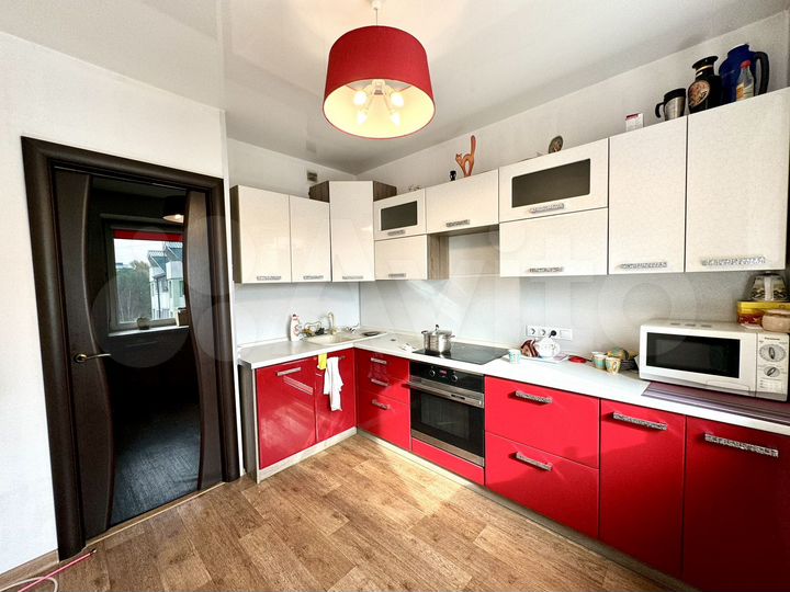 2-к. квартира, 61 м², 5/9 эт.