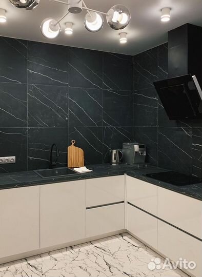 Кухонный гарнитур угловой