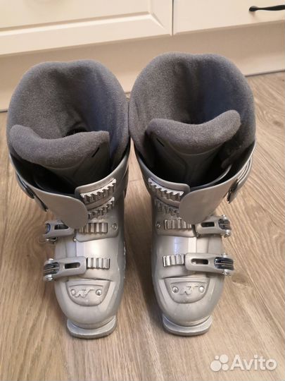 Горнолыжные ботинки 24-24,5