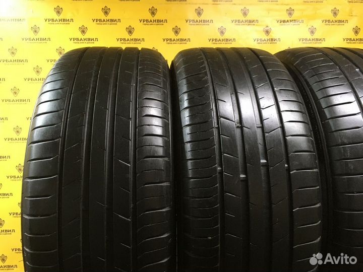 Toyo Proxes Sport SUV 235/50 R19 99W
