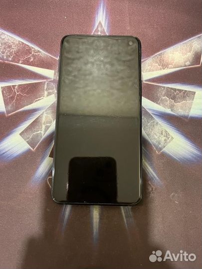 Samsung Galaxy S10e, 6/128 ГБ