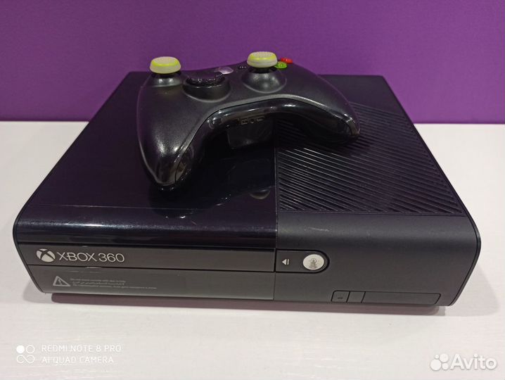 X-Box 360 E 250Gb + 65 игр