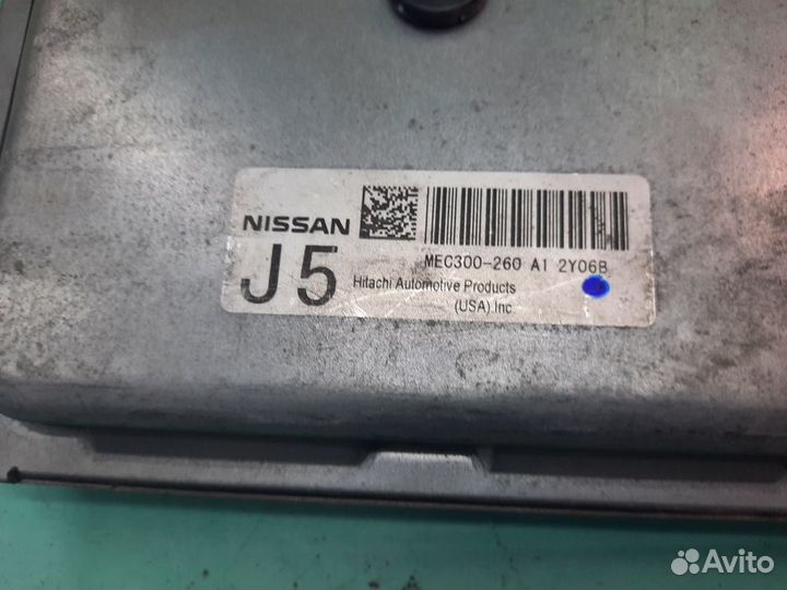 Блок управления двигателя Nissan Teana L33