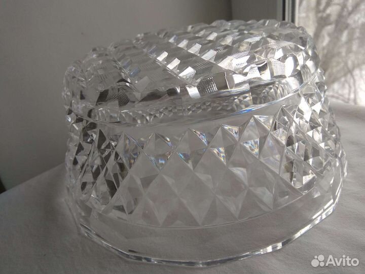 Ваза хрустальная большая