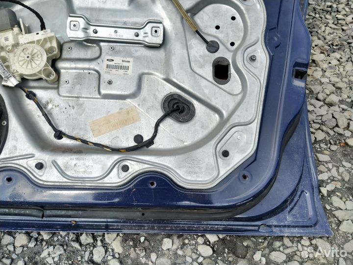 Дверь передняя правая Ford Focus 2