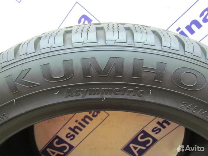 Kumho I'Zen KW27 245/45 R17 102R