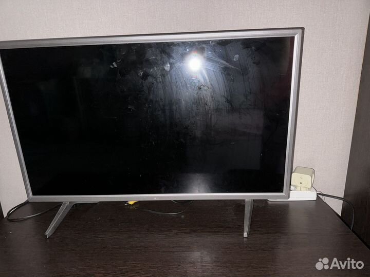 Телевизор SMART tv