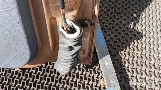 Дверь передняя левая skoda fabia 1 (7DN02EN01)