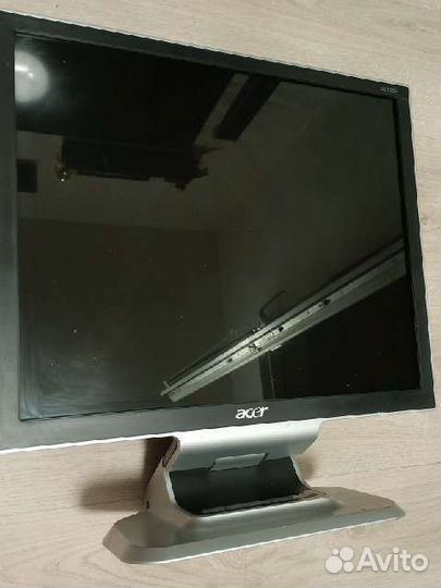 Мониторы 19 дюймов