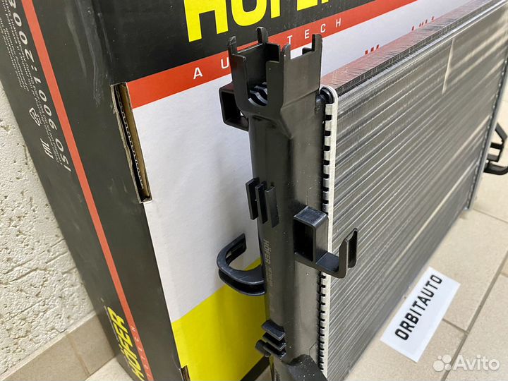 Радиатор на Renault Logan 2 Vesta