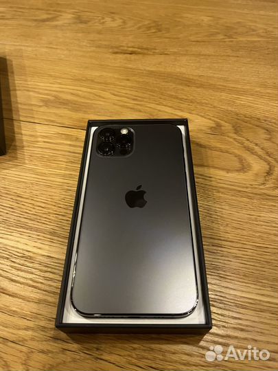 iPhone 12 Pro, 256 ГБ