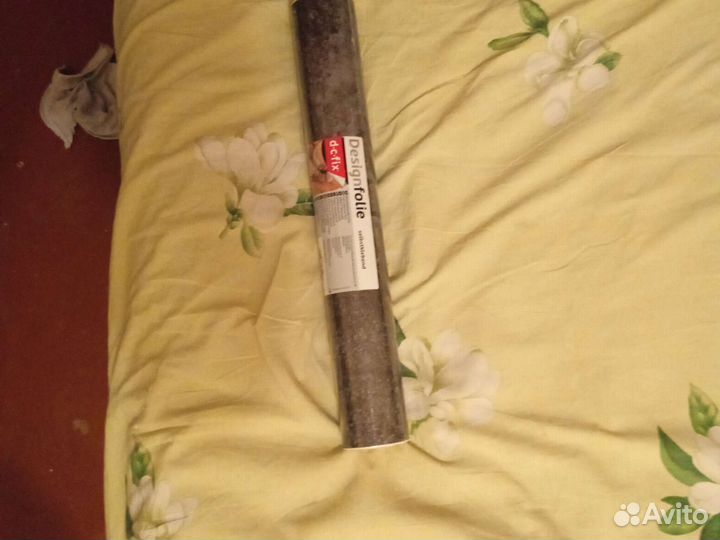 Самоклеющаяся пленка