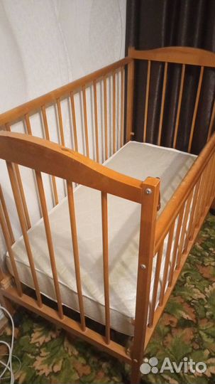 Детская кроватка