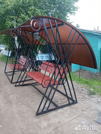 Садовые качели новые