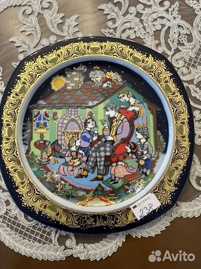 Тарелка с рисунками