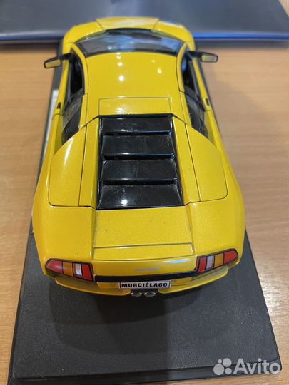 Welly Lamborghini Murcielago 1/18