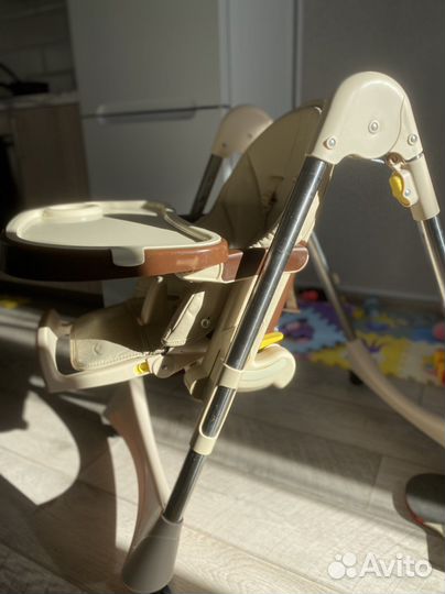 Стульчик для кормления tommy