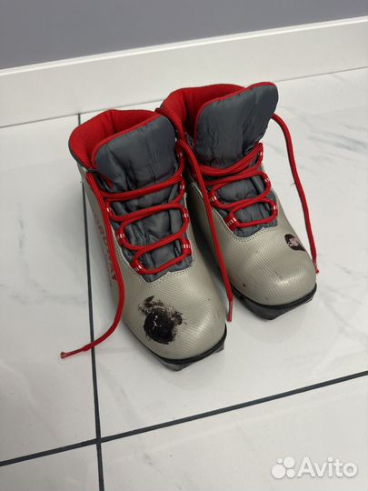 Лыжи палки и Лыжные ботинки nordway 35