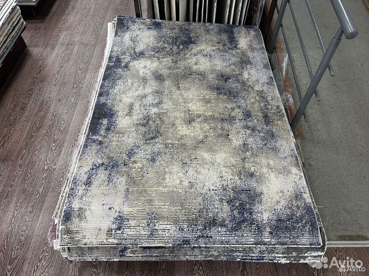 Ковер новый 1.4х2