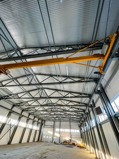 Здание свободного назначения, 1100 м²