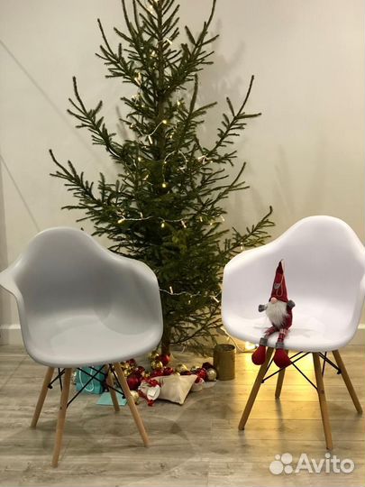 Стул-кресло еамеs в упаковке белый серый в наличии