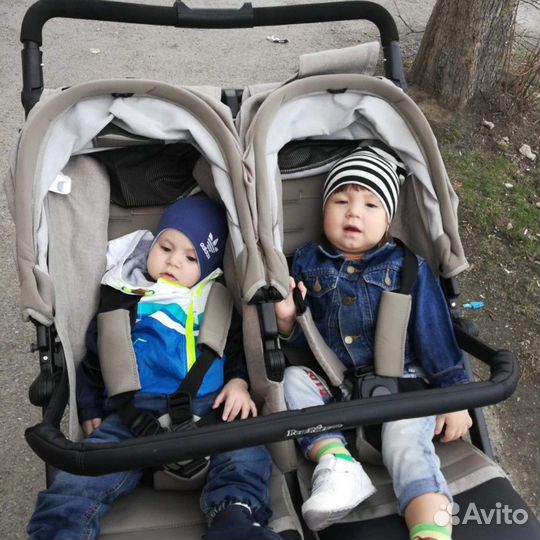Итальянская коляска для двойни/ погодок