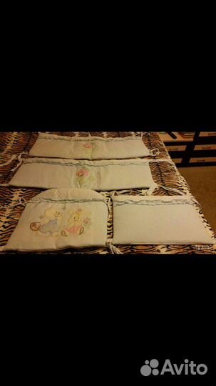 Бортики в кроватку