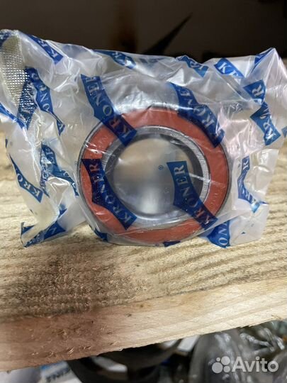 Подшипник ступицы передний kroner