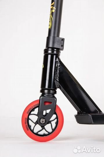 Самокат трюковой Tech Team Duker 101, красный