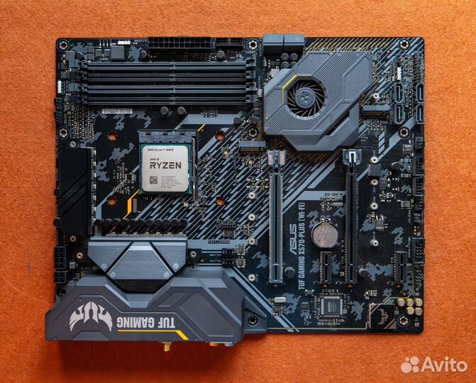 Asus X570 TUF Gaming Plus + Ryzen 3800X - материнс