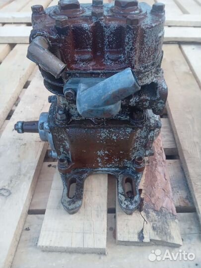 Компрессор на ЗИЛ 130