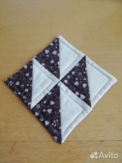 Ручная работа. Подставочки для кружки (пара)