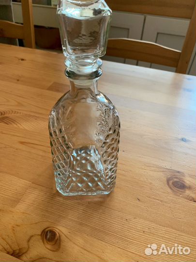 Кувшины и графины