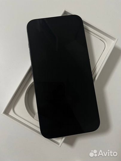 iPhone 14, 256 ГБ