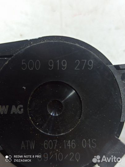 Динамик парктроника (Audi Q5 Sportback FY)