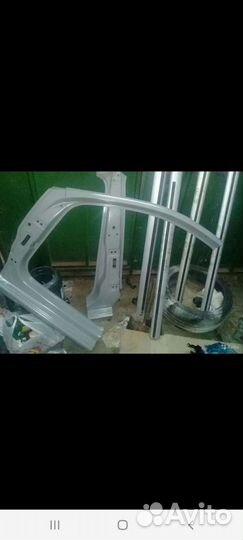 Передняя левая стойка кузова(бочина) rapid