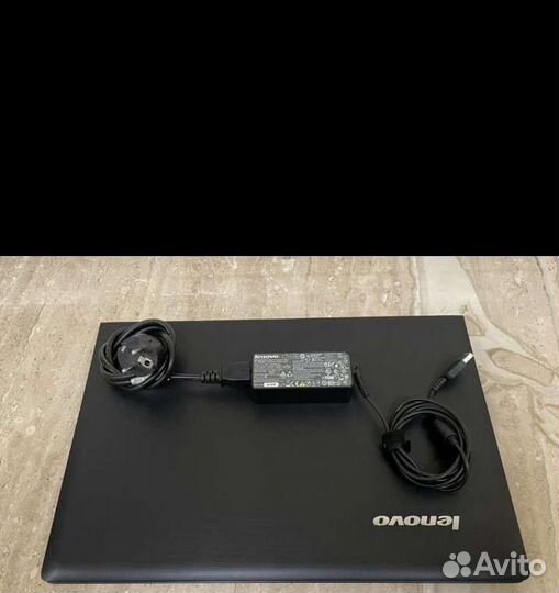Ноутбук lenovo