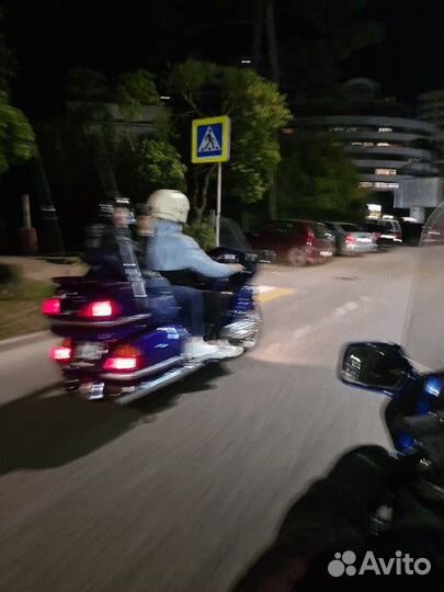 Водитель на мотоцикл Honda Gl 1500 Gold Wing