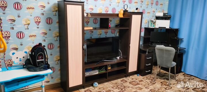 Стенка под телевизор