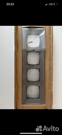 Рамка 4-местная для выключателя Gira