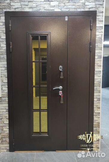 Дверь входная Лондон двухстворчатая терморазрыв