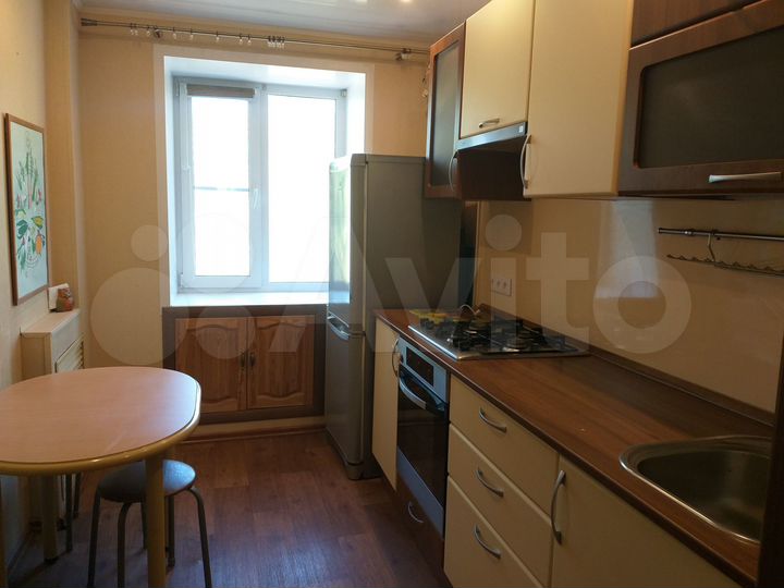 2-к. квартира, 54,2 м², 2/10 эт.