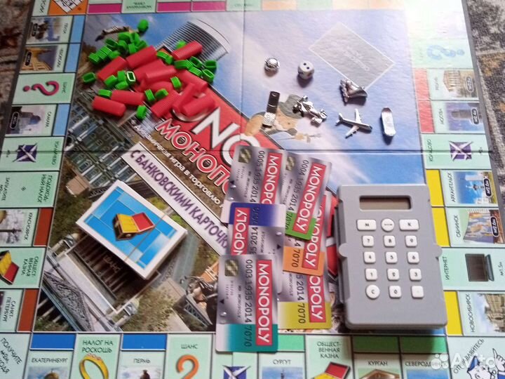 Игра монополия с банковскими картами