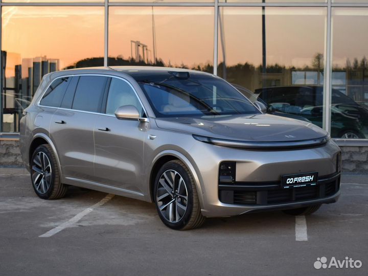 LiXiang L9 1.5 AT, 2023, 50 км