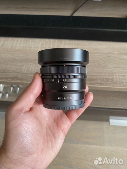 Объектив Sony 24mm f2.8 G