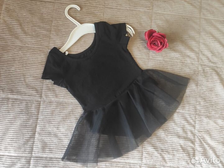 Купальник гимнастический для девочки 98 новый